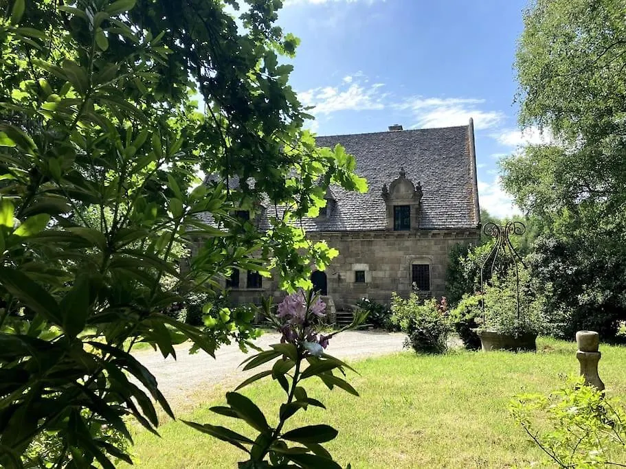 La Forge De La Coudraie Bed & Breakfast Pleugueneuc